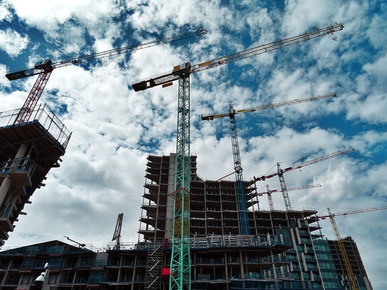 T Seven professional demolition and construction services in Tullamore and Dublin